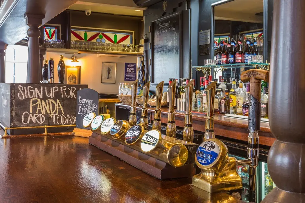The Duchy Arms_Kennington_slider_image_1