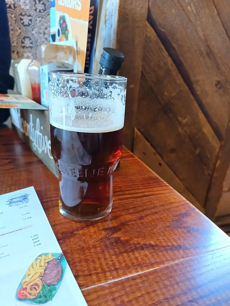 Clive F_The Swan_Abbots Langley_review