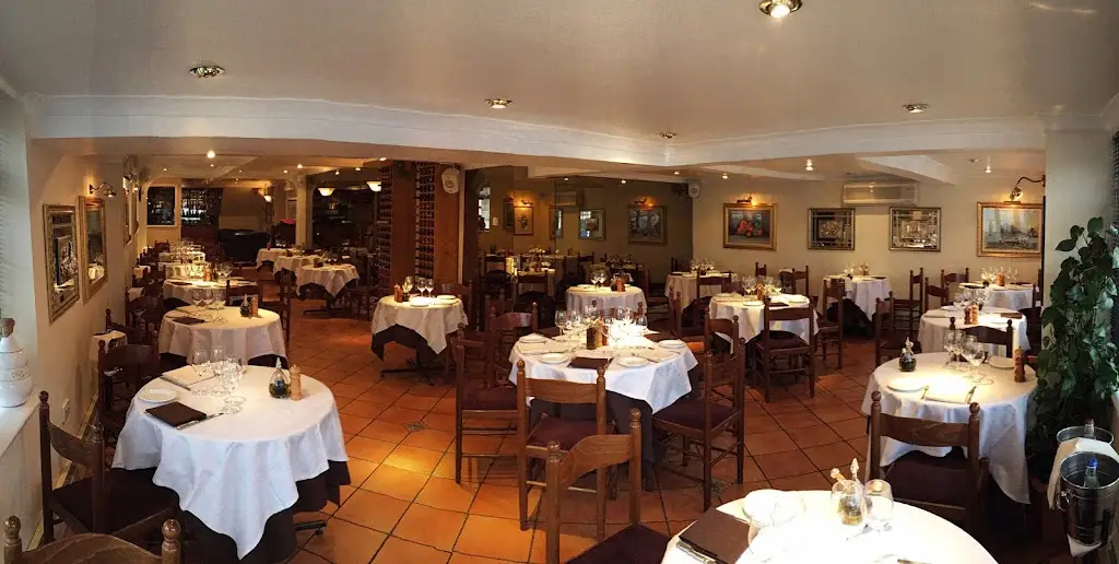 Bel Vedere Ristorante Italiano_Bagshot_slider_image_1