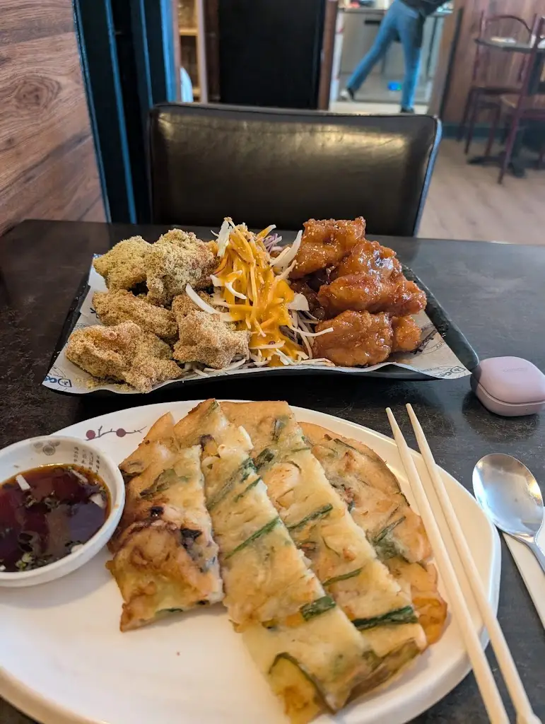 Herman Mak_Daebak_Kennington_review