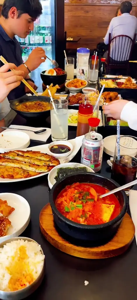 Daebak_Kennington_slider_image_2