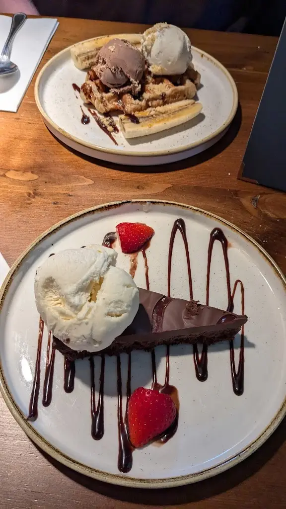 Charli_Old Mill_Kennington_review