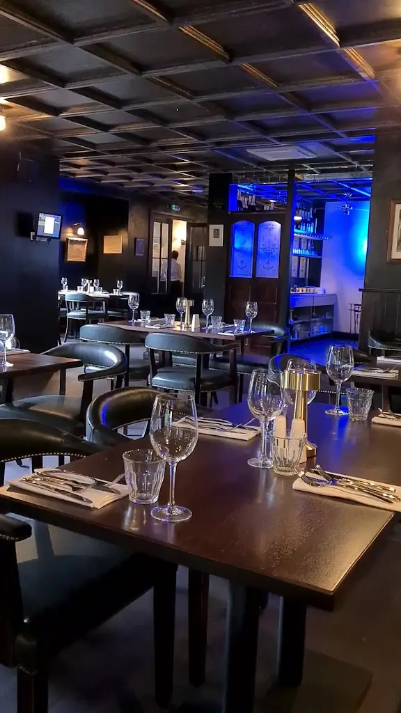 Stubbs Restaurant_Kennington_slider_image_2