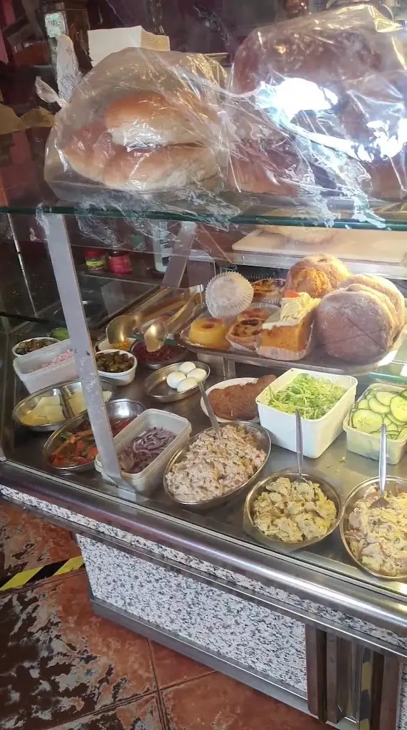 Madeira Star_Kennington_slider_image_2