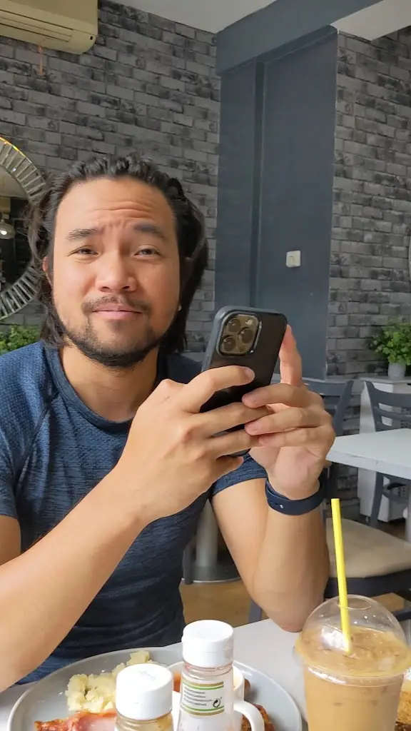 I Due Amici Garden Cafe_Kennington_slider_image_2