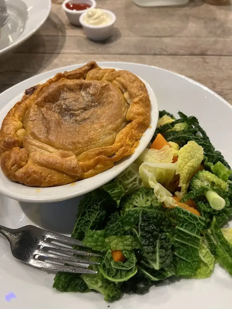 Benjamin Miller-Jones_The Kennington_Kennington_review