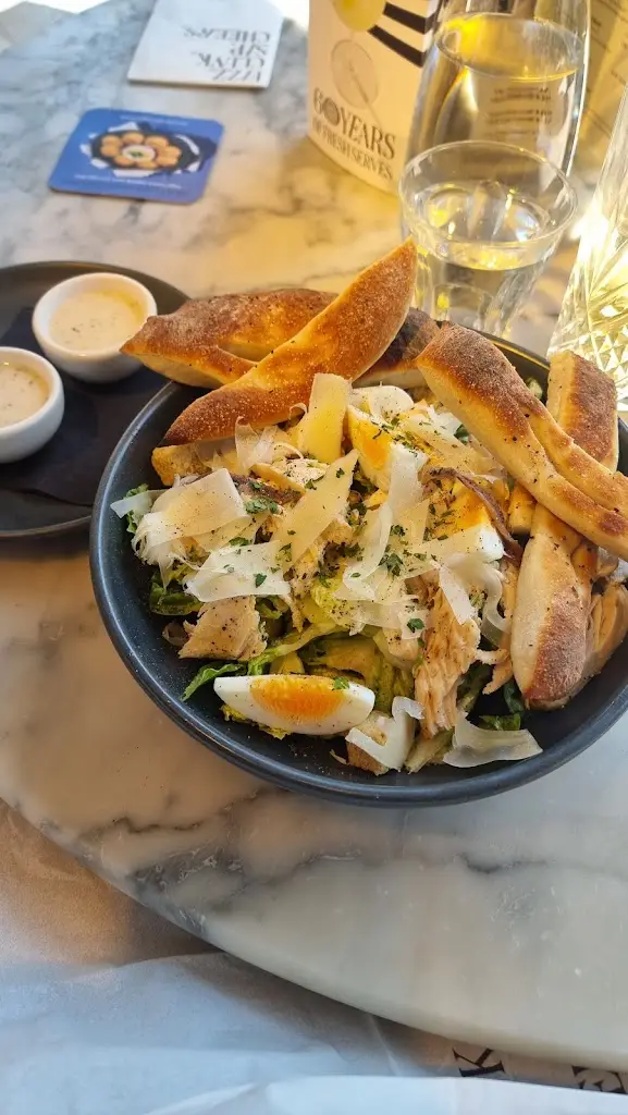 Petrina Evadney_Pizza Express_Kennington_review