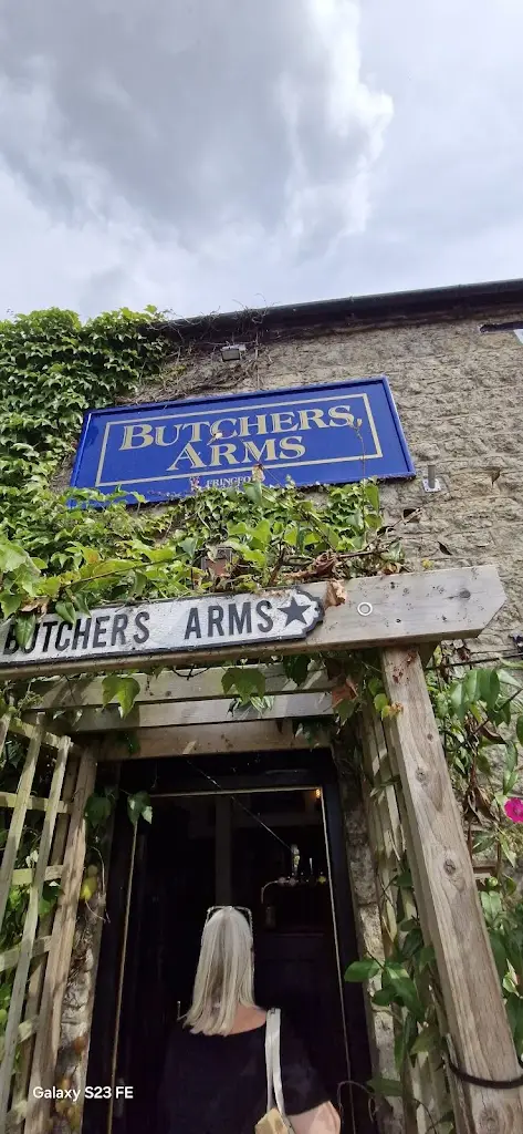 Keith Pooley_Butchers Arms_Kings Sutton_review