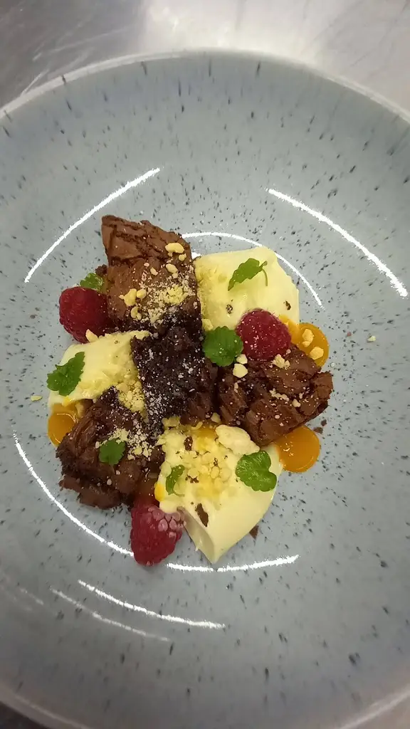 Woodland bar and kitchen_Kendal_slider_image_2