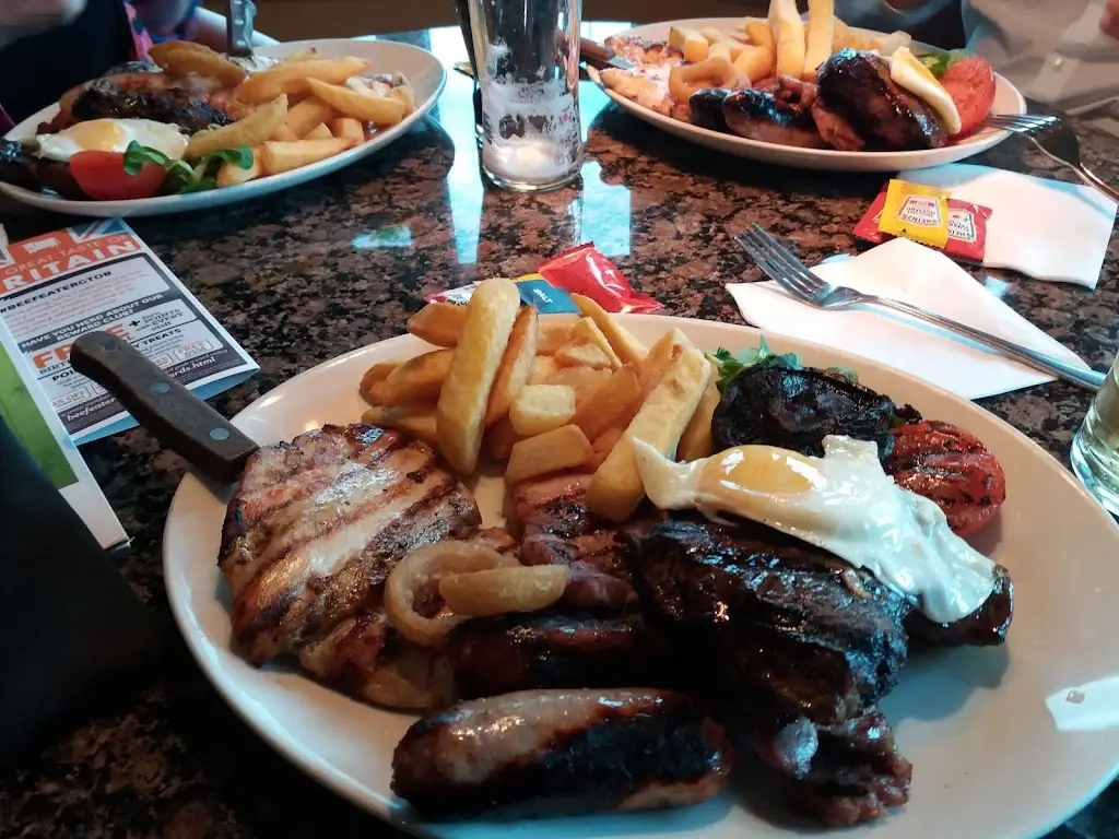 Menu_The Cricketers Beefeater_Bagshot_image_9