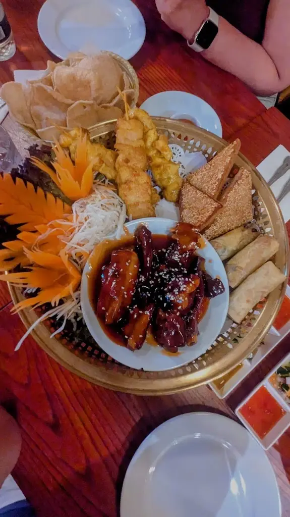 B H_Araya Thai Restaurant Kendal_Kendal_review