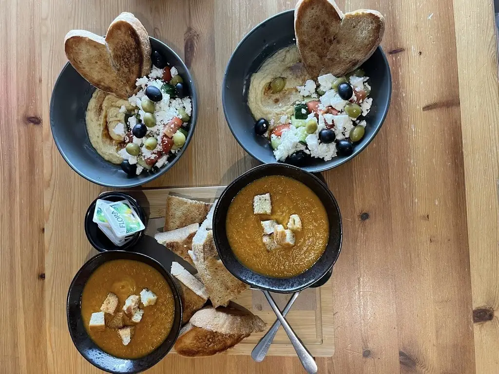 hilen giaco_Waterside Cafe and Bistro_Kendal_review