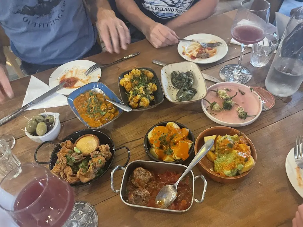 Lorna McBride_98 Highgate_Kendal_review