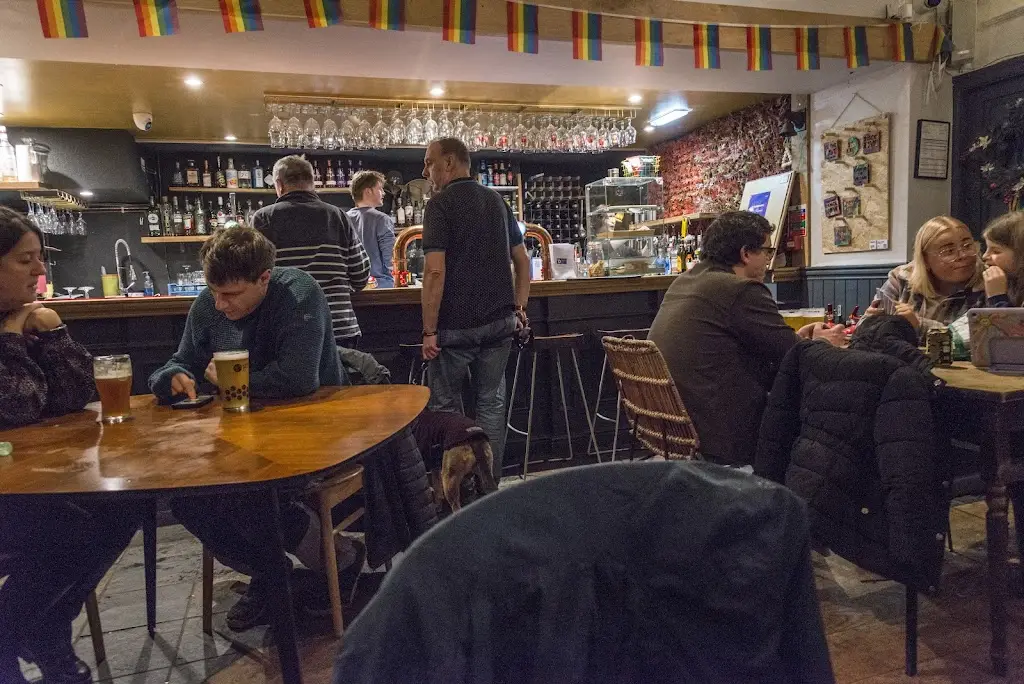 98 Highgate_Kendal_slider_image_3