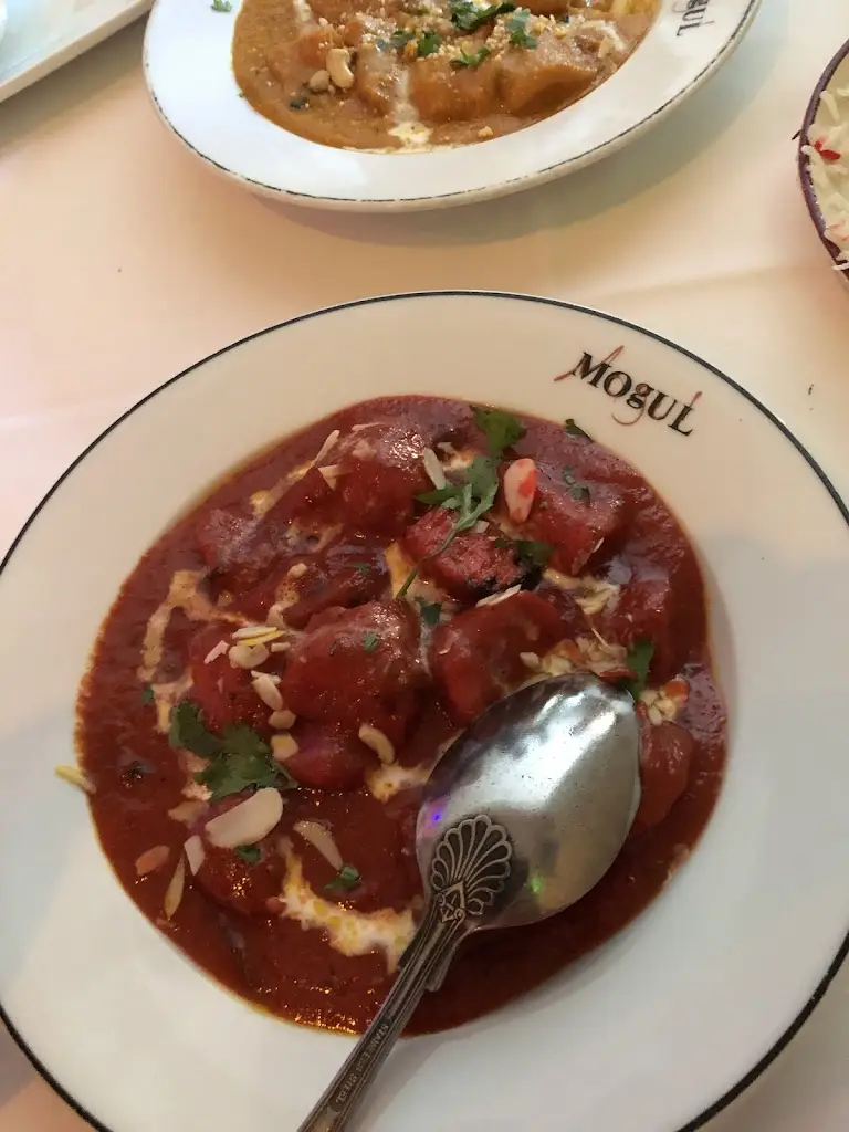 Menu_Mogul_Bagshot_image_5