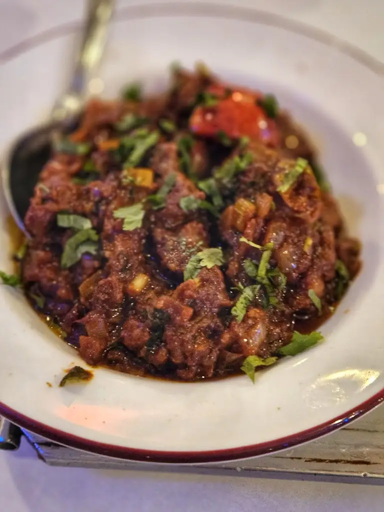 Menu_Mogul_Bagshot_image_7