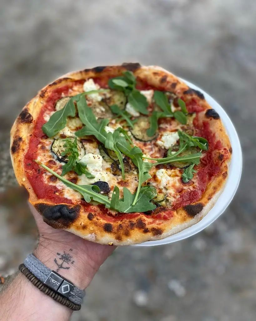 Marra_Kendal_slider_image_3