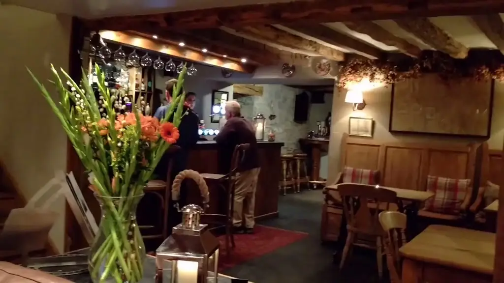 The Black Labrador_Kendal_slider_image_2