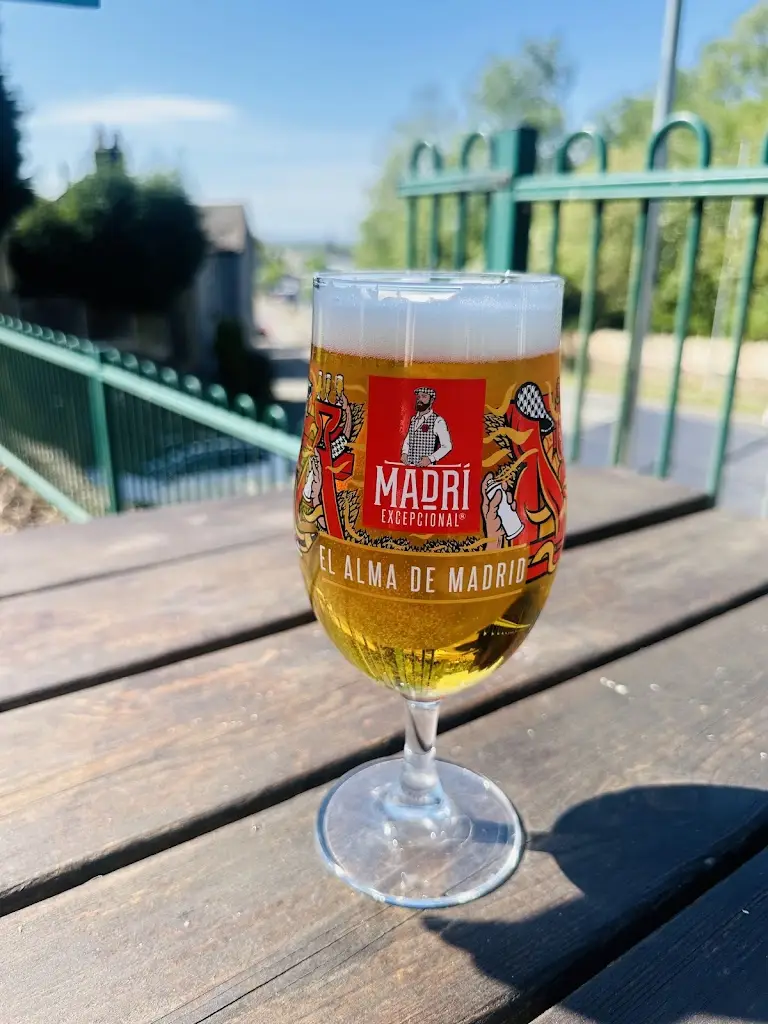 Menu_Crown & Thistle_Kidsgrove_image_1