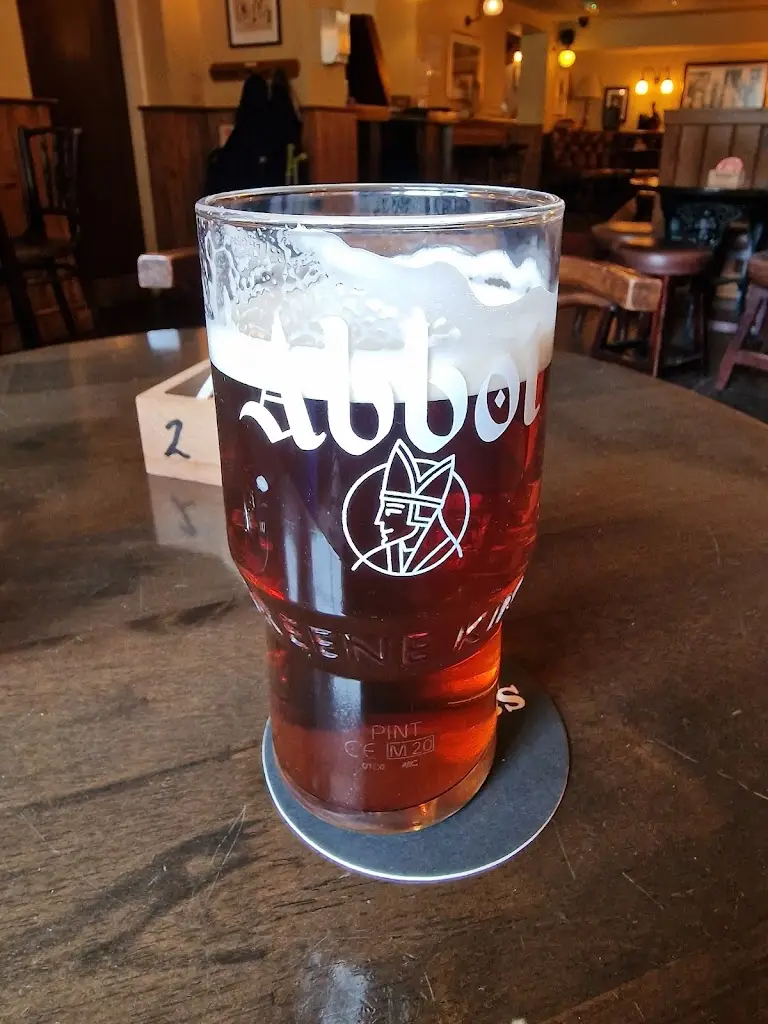 Andrew Dring_Crown & Thistle_Kidsgrove_review