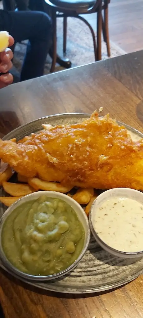 Menu_Bleeding Wolf, Scholar Green_Kidsgrove_image_6