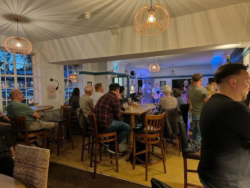 The Cedar Tree restaurant in Bagshot