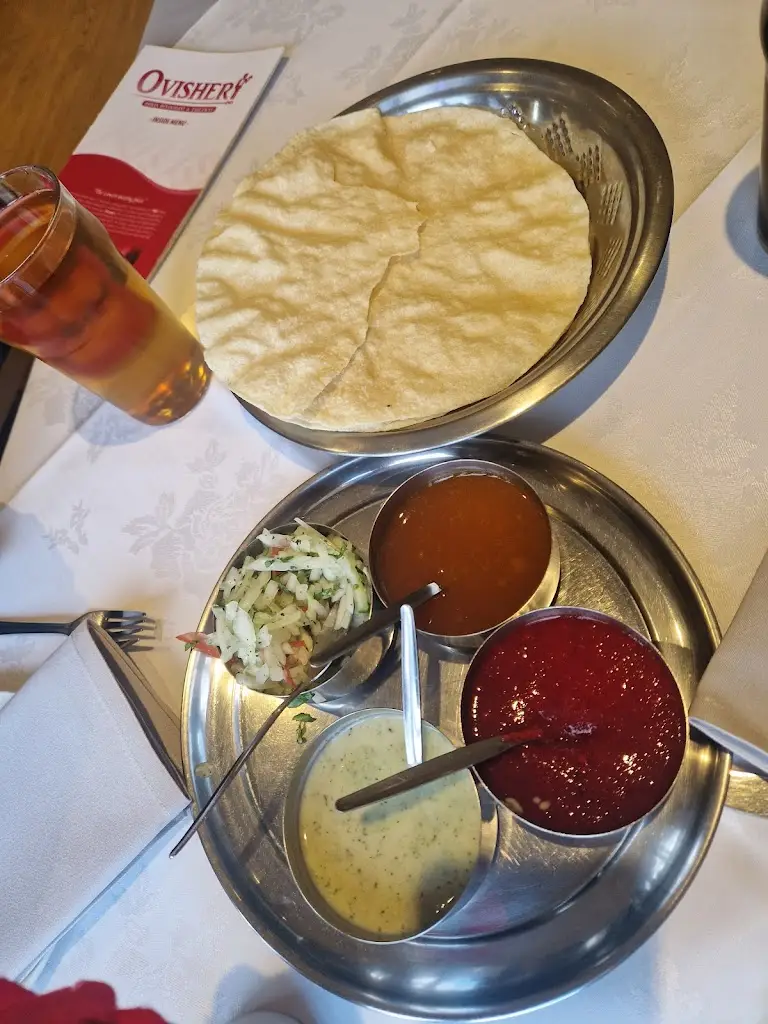 Tessa Benjamin_Ovisher Indian Restaurant & Takeaway_Kidlington_recensione