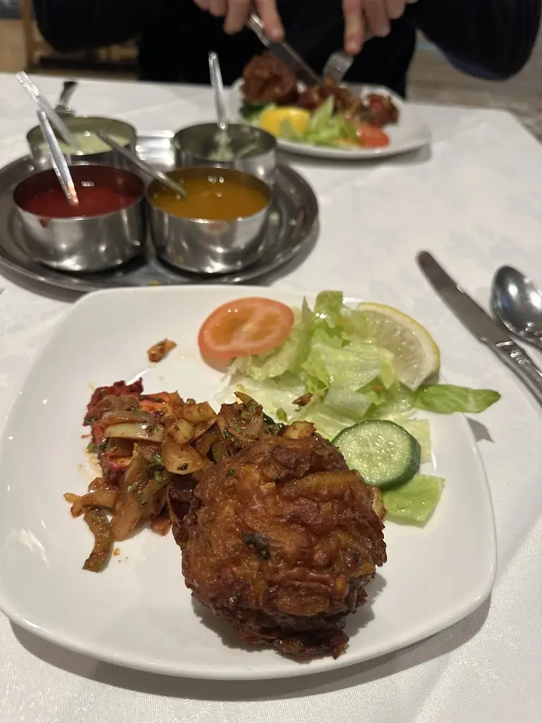 Ovisher Indian Restaurant & Takeaway_Kidlington_slider_image_2