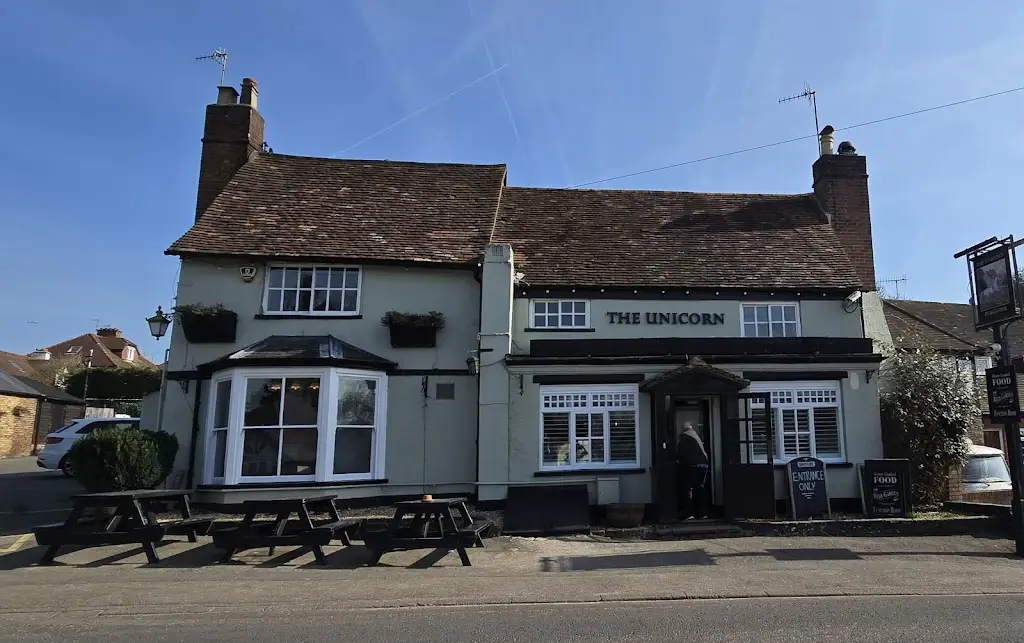 The Unicorn Pub_Abbots Langley_slider_image_3