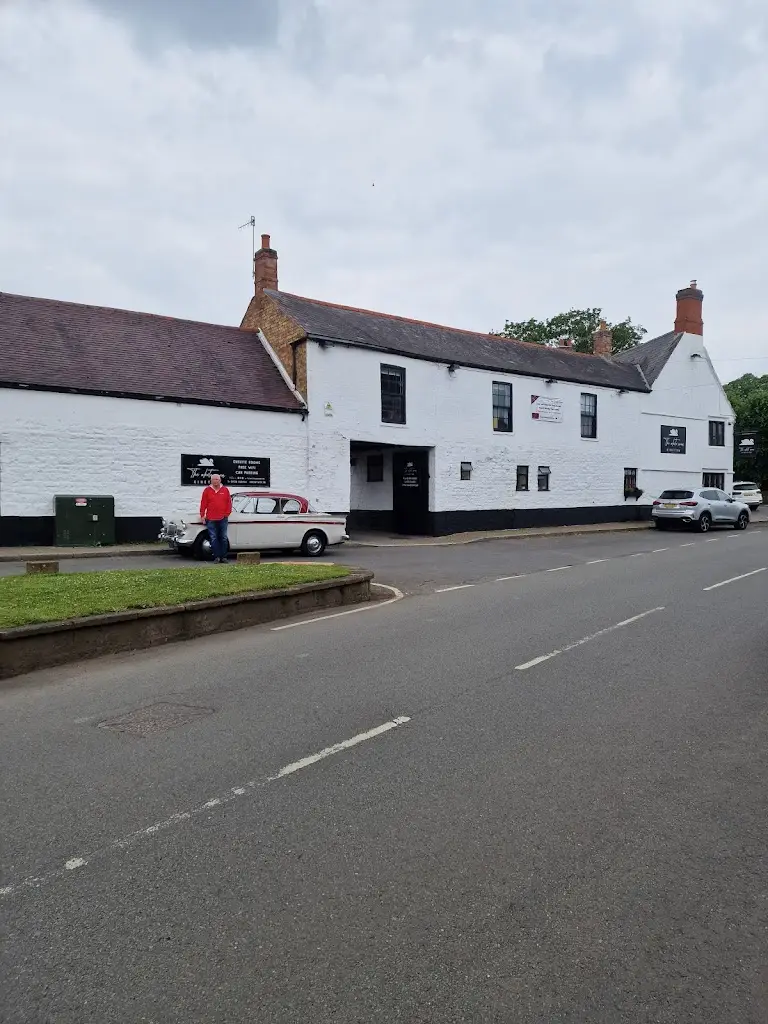 Ralph Dalton_TWSK | The White Swan | Kineton_Kineton_recensione