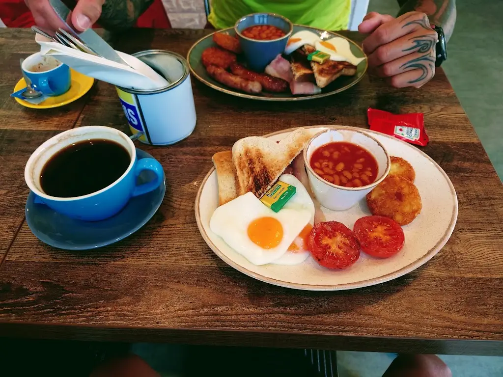 Menu_Gilks' Garage Café_Kineton_image_5