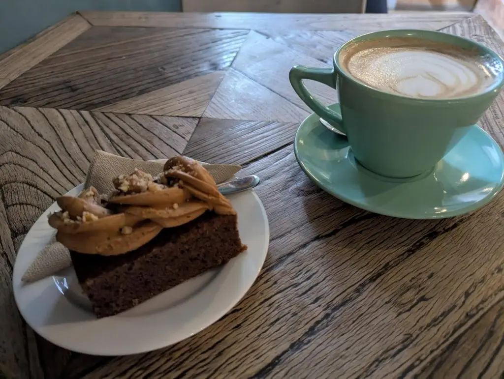 Richard T_Honesty Kingsclere_Kingsclere_recensione