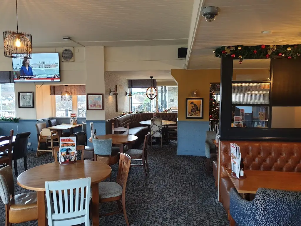 Hungry House_Kingskerswell_slider_image_3