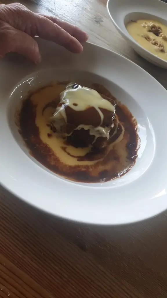 Louise Blackmore_Sloop Inn_Kingskerswell_recensione