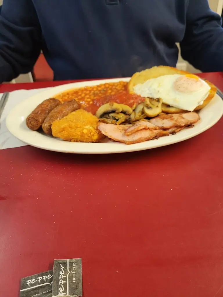 geoffrey pinner_Romany Jones Cafe & Takeaway_Kingskerswell_review