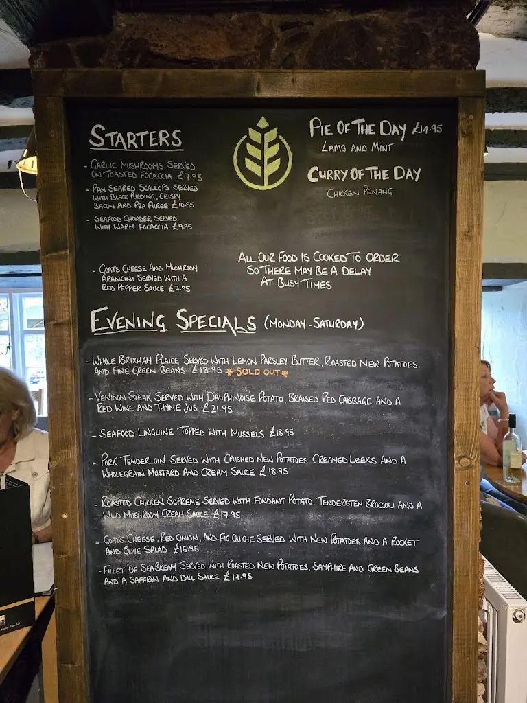 Menu_Court Farm Inn_Kingskerswell_image_1