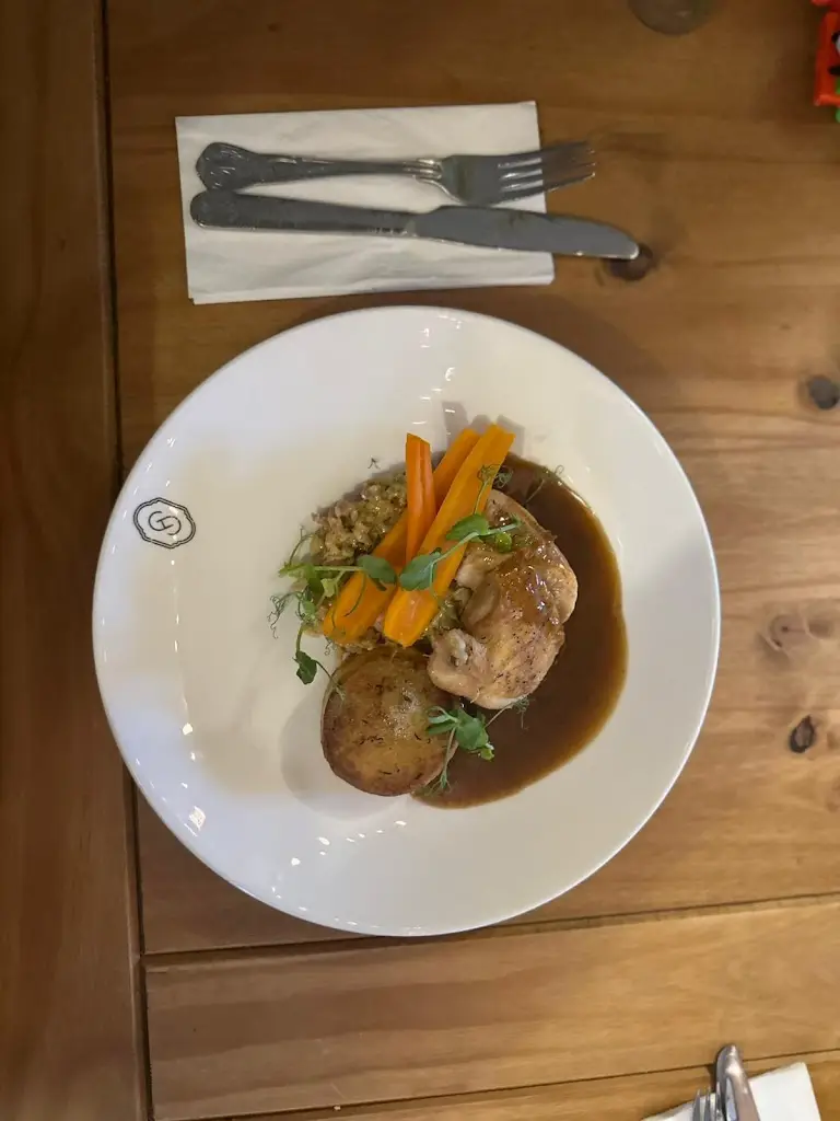 Nikki J_Court Farm Inn_Kingskerswell_review