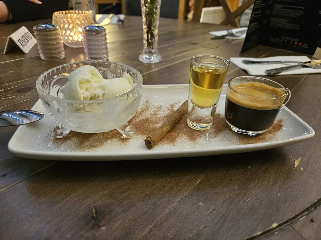 Court Farm Inn_Kingskerswell_slider_image_3