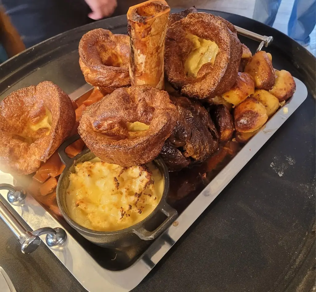 Janette Tranter_The Spitfire_Kings Hill_review