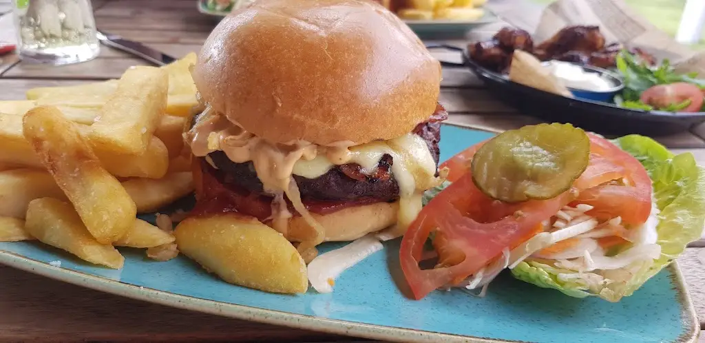 Suzy King_The Spitfire_Kings Hill_review