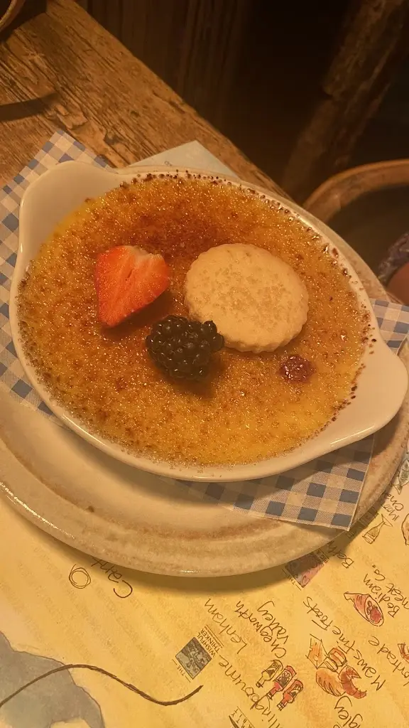 Chloë_The Farm House_Kings Hill_review