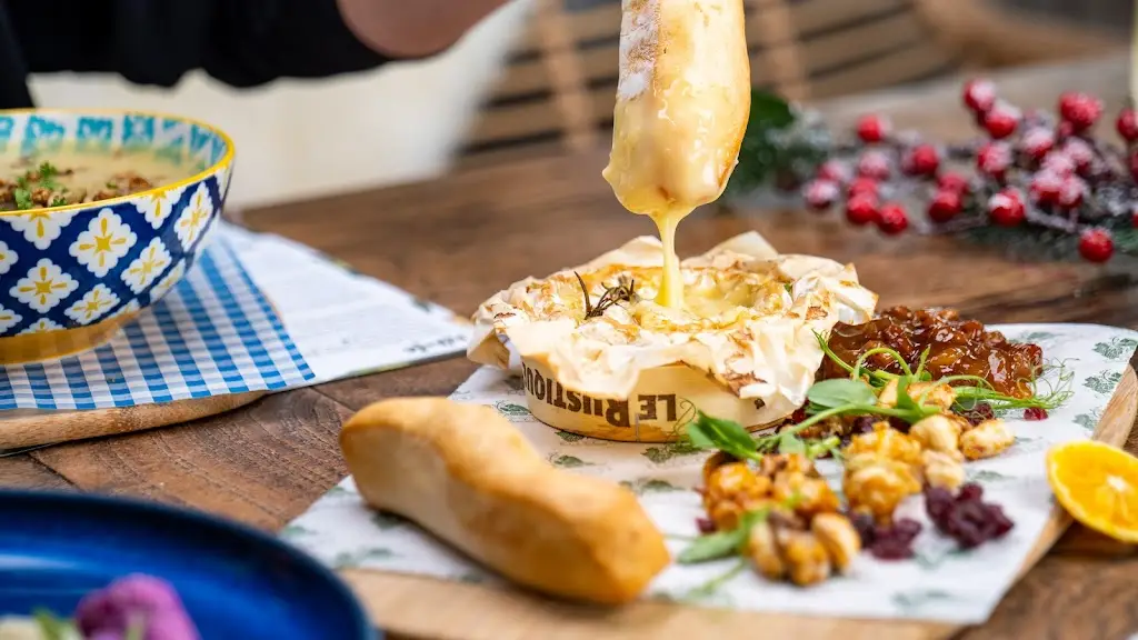 The Farm House_Kings Hill_slider_image_3