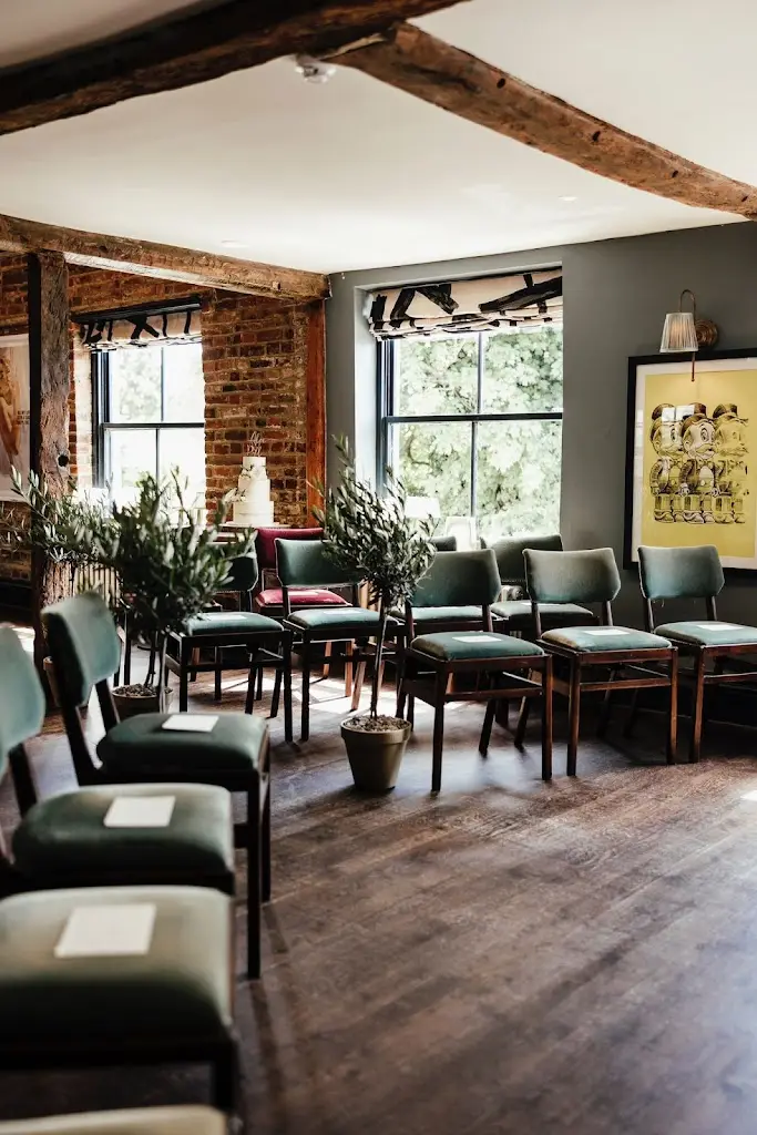 Phil Ringwood_The Swan_Kings Hill_review