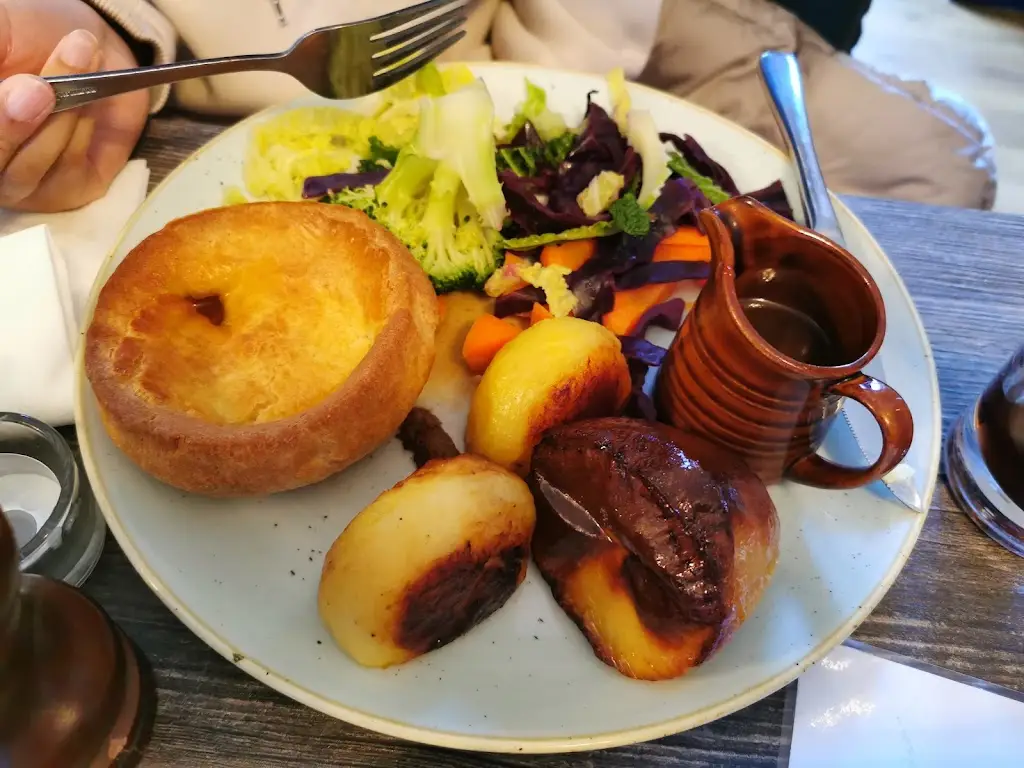 Menu_The King & Queen_Kings Hill_image_5