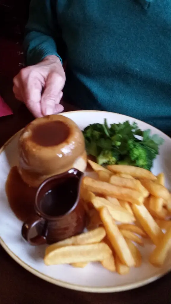 Menu_The King & Queen_Kings Hill_image_6