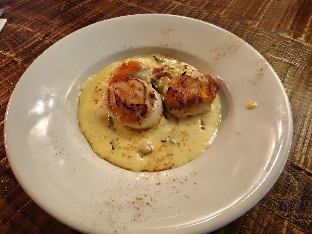 Cameron Banks _Franks Restaurant and Mussel Bar_Kings Hill_review