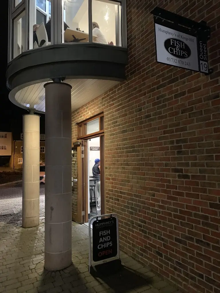 David Clarke_Humphreys of kings hill_Kings Hill_avis