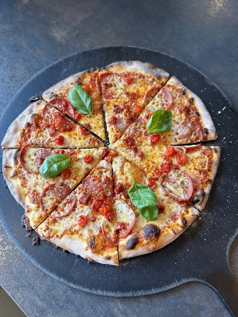 Menu_Chanbury's Woodfired Pizza_Kingsteignton_image_7