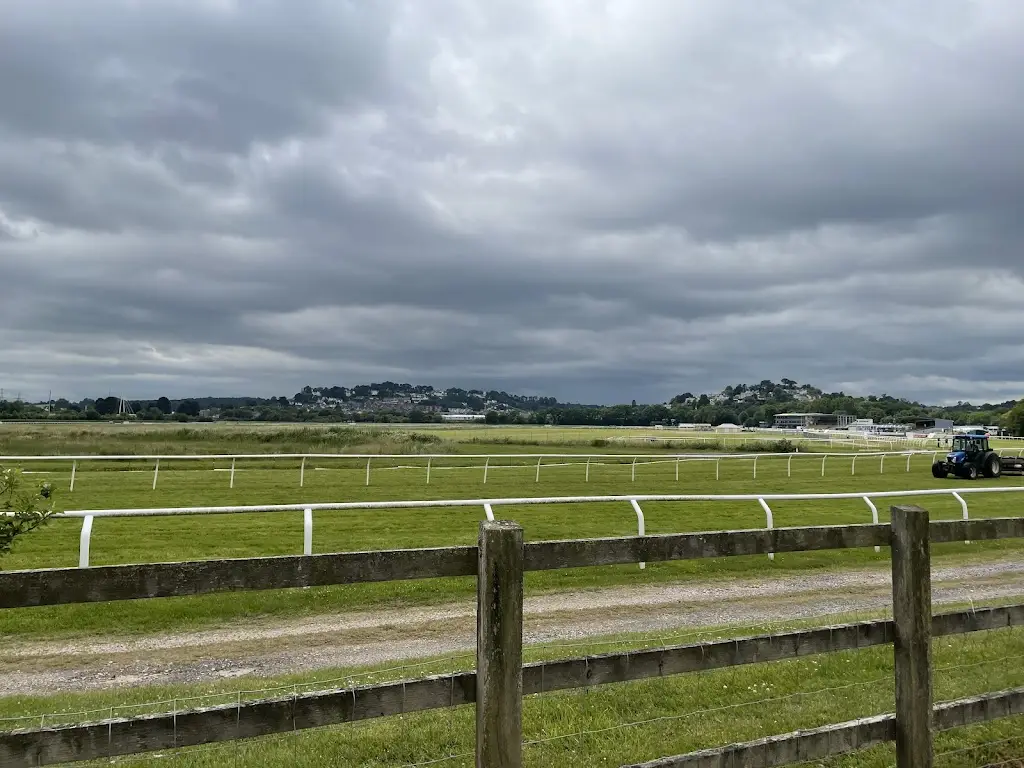 The Leisure Lounge Cafe_Kingsteignton_slider_image_3