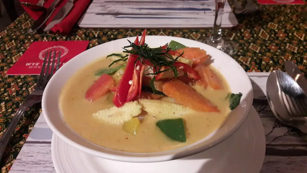 Menu_The Royal Oak_Kington_image_3